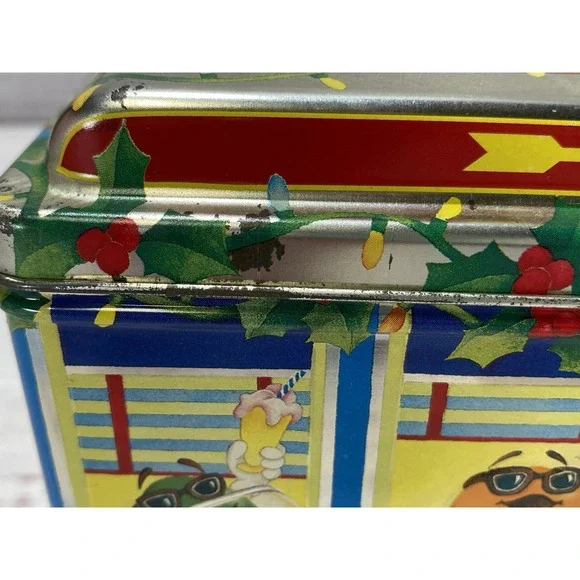 1996 M&M's Tins Christmas Village Series Toy Shop and Diner #3 & 4 - Picture 7 of 10